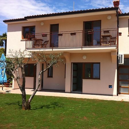 Solaria Apartments Porec Bagian luar foto